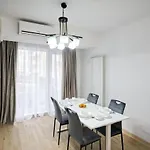 Infinity Blue Velvet Apartamento